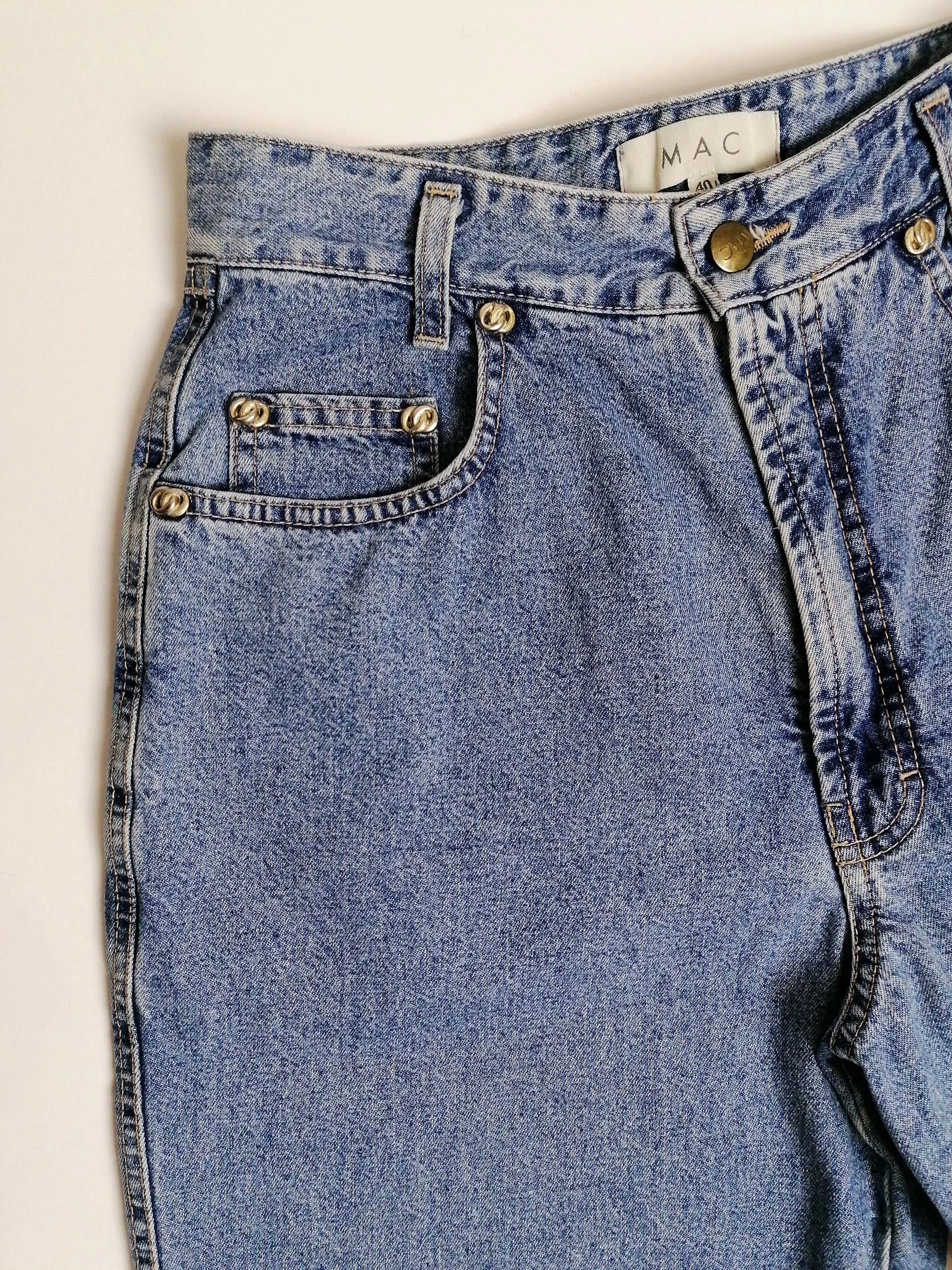 90's MAC High Waist Jeans Tapered Leg - size M-L ( 28 waist)