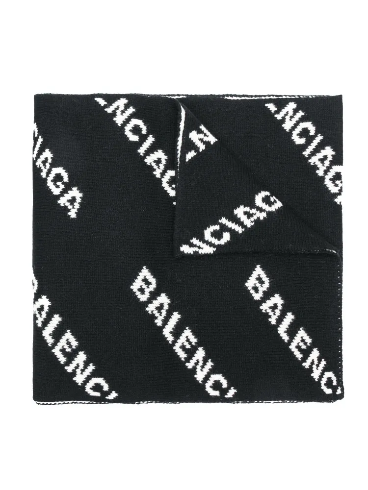 Balenciaga Scarf | Credomen