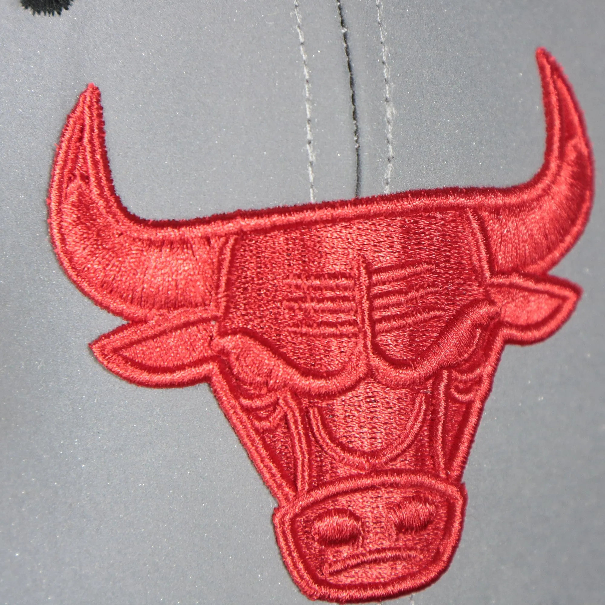 Chicago Bulls Day 5 Sneaker Hookup Red bottom Tri-Tone | Reflective/Black/Grey Snapback Hat