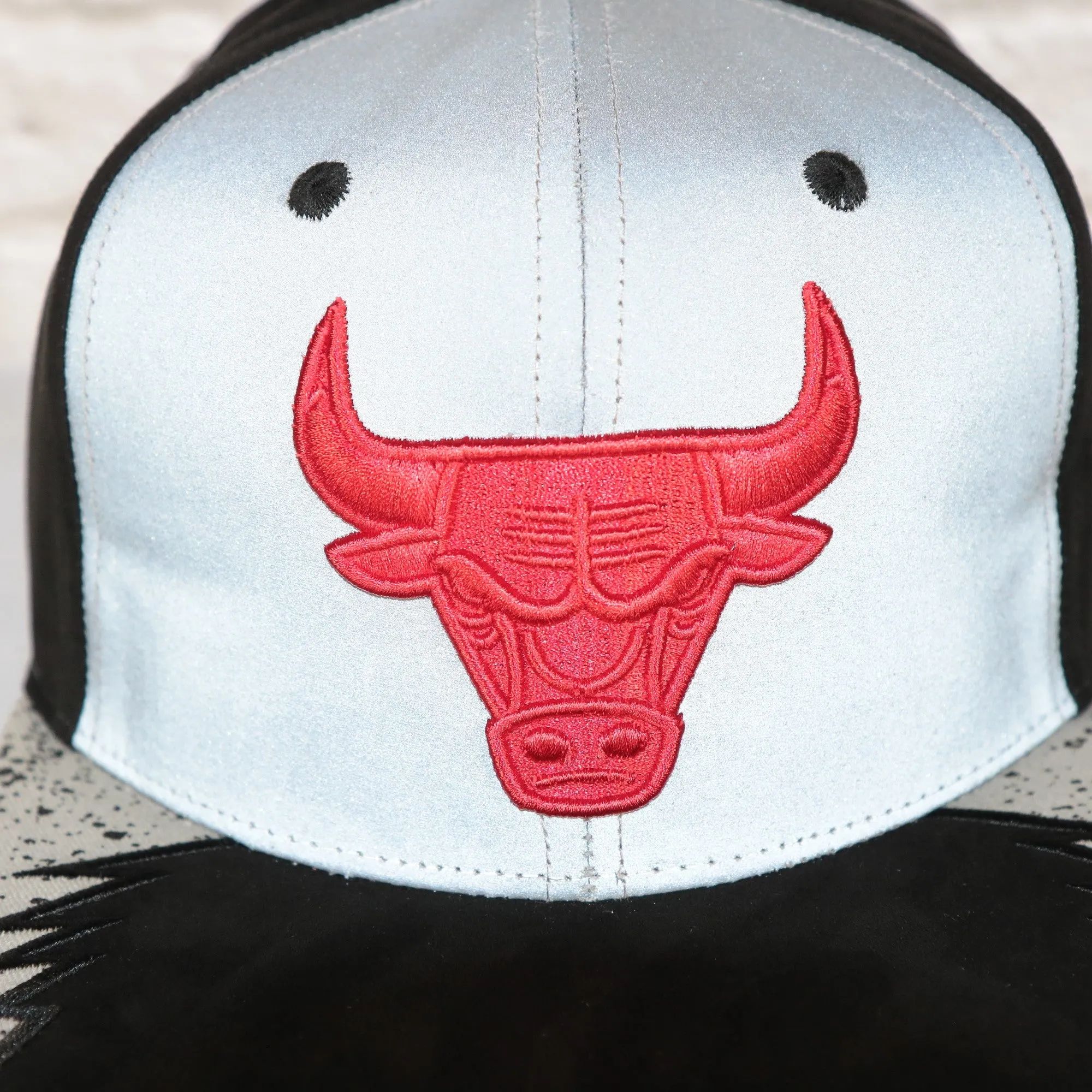 Chicago Bulls Day 5 Sneaker Hookup Red bottom Tri-Tone | Reflective/Black/Grey Snapback Hat