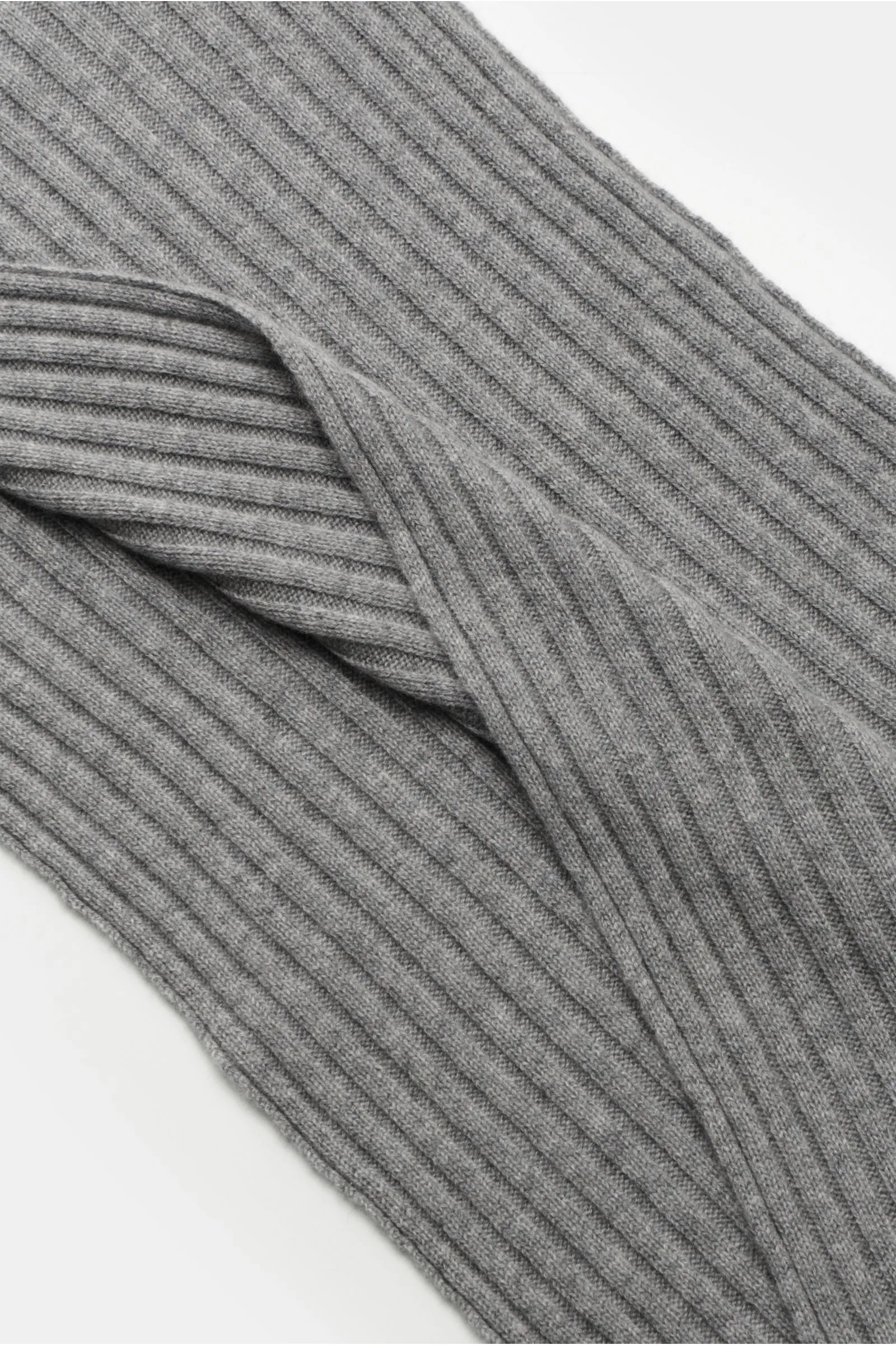 FTC cashmere scarf grey