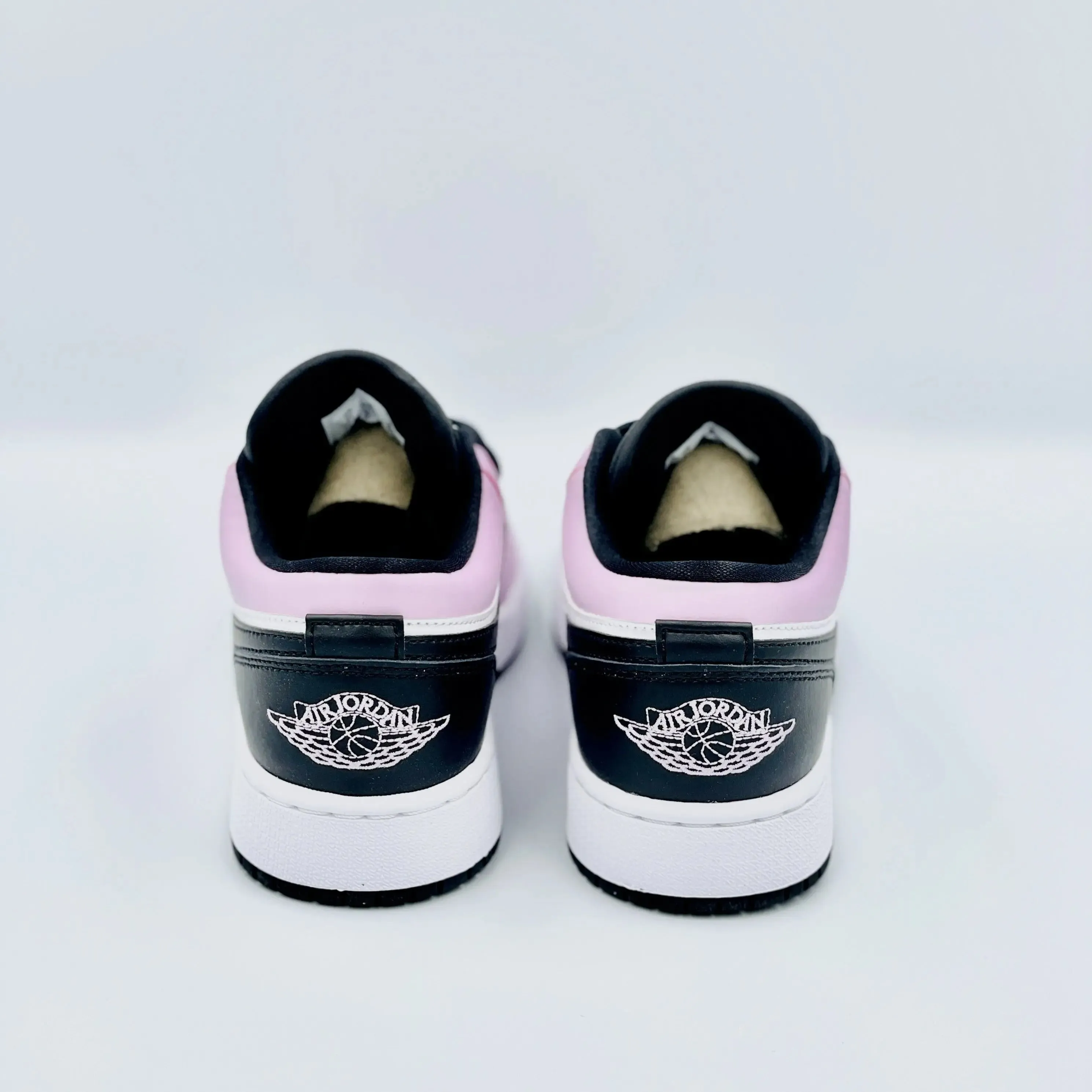 Jordan 1 Low Light Arctic Pink (GS)