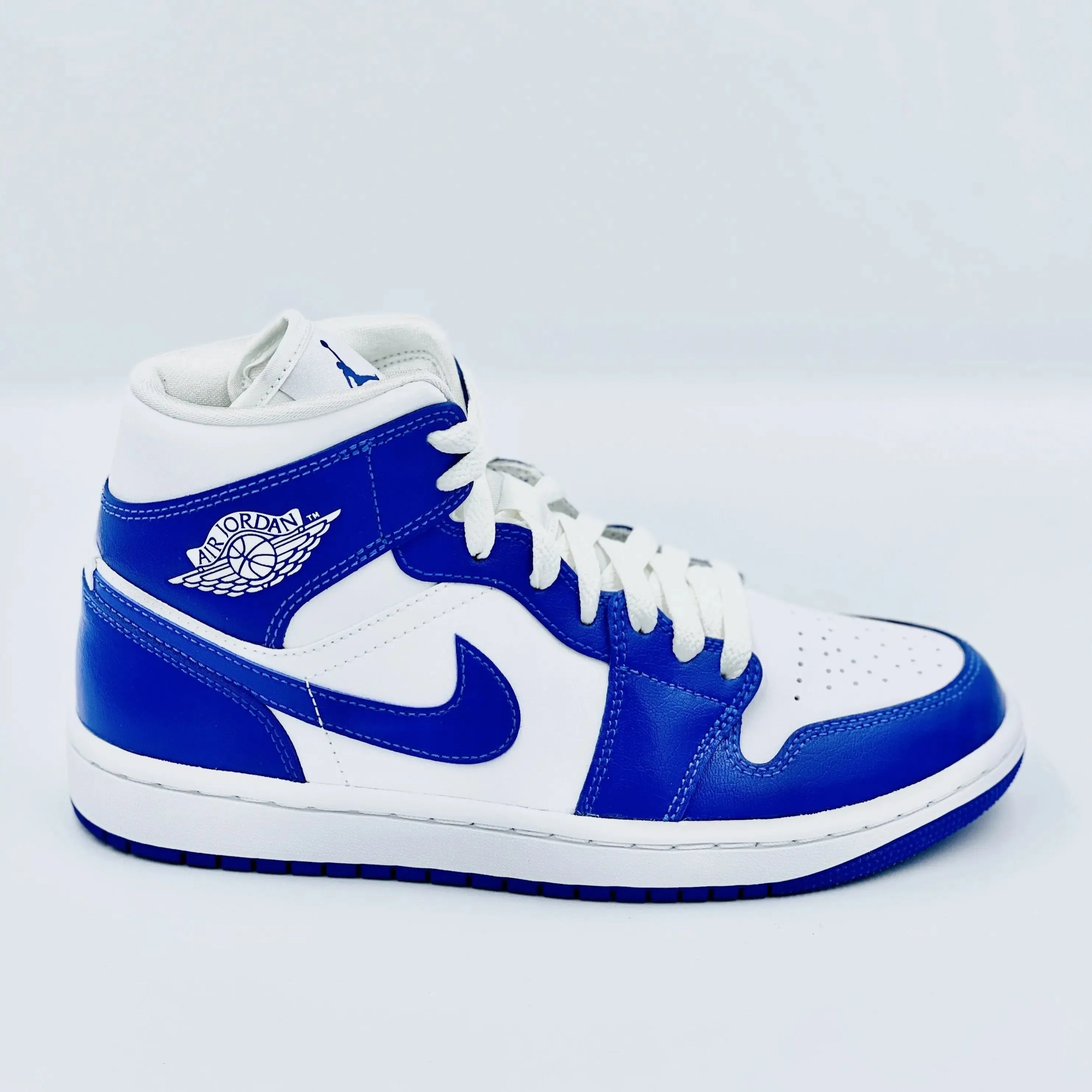 Jordan 1 Mid Kentucky