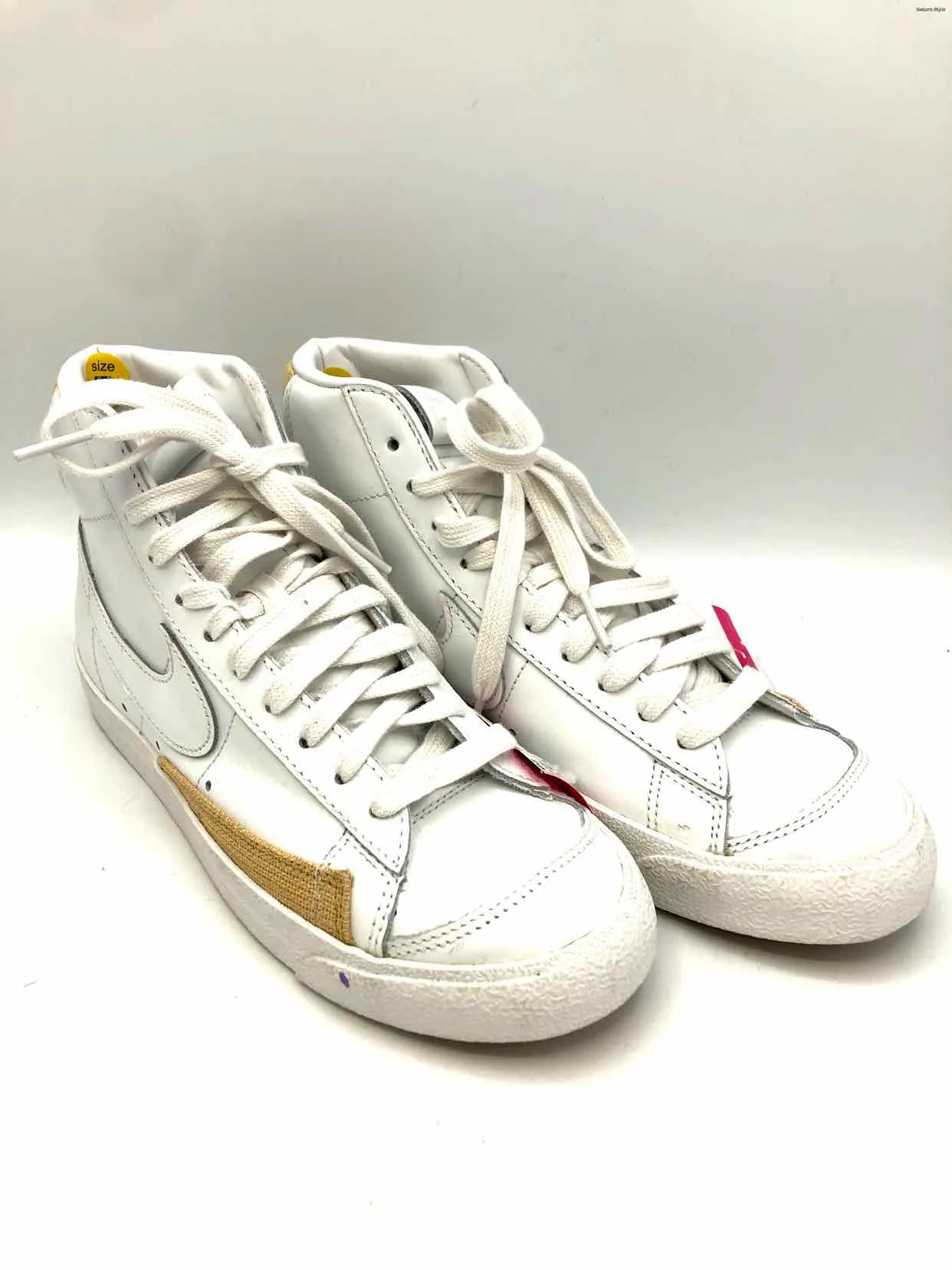 NIKE White Tan High Top Sneaker Shoe Size 7 Shoes