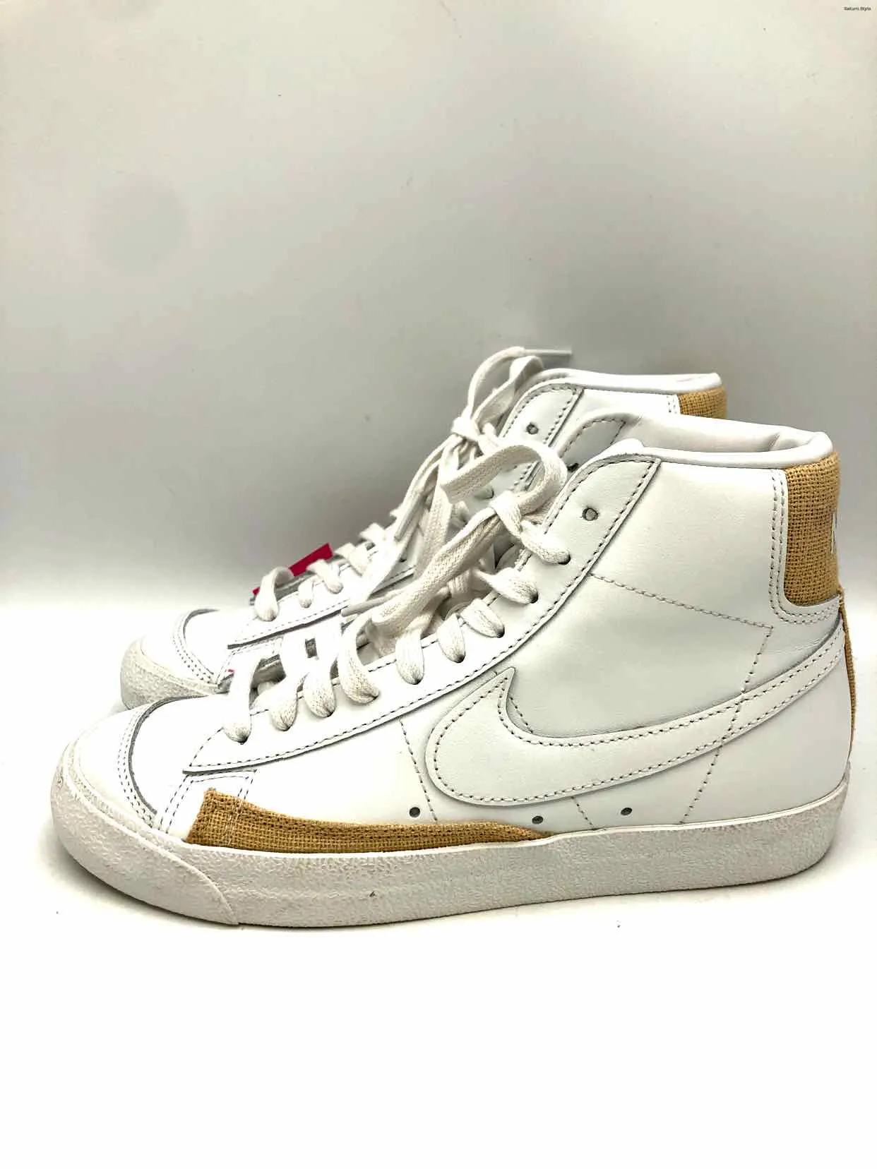 NIKE White Tan High Top Sneaker Shoe Size 7 Shoes