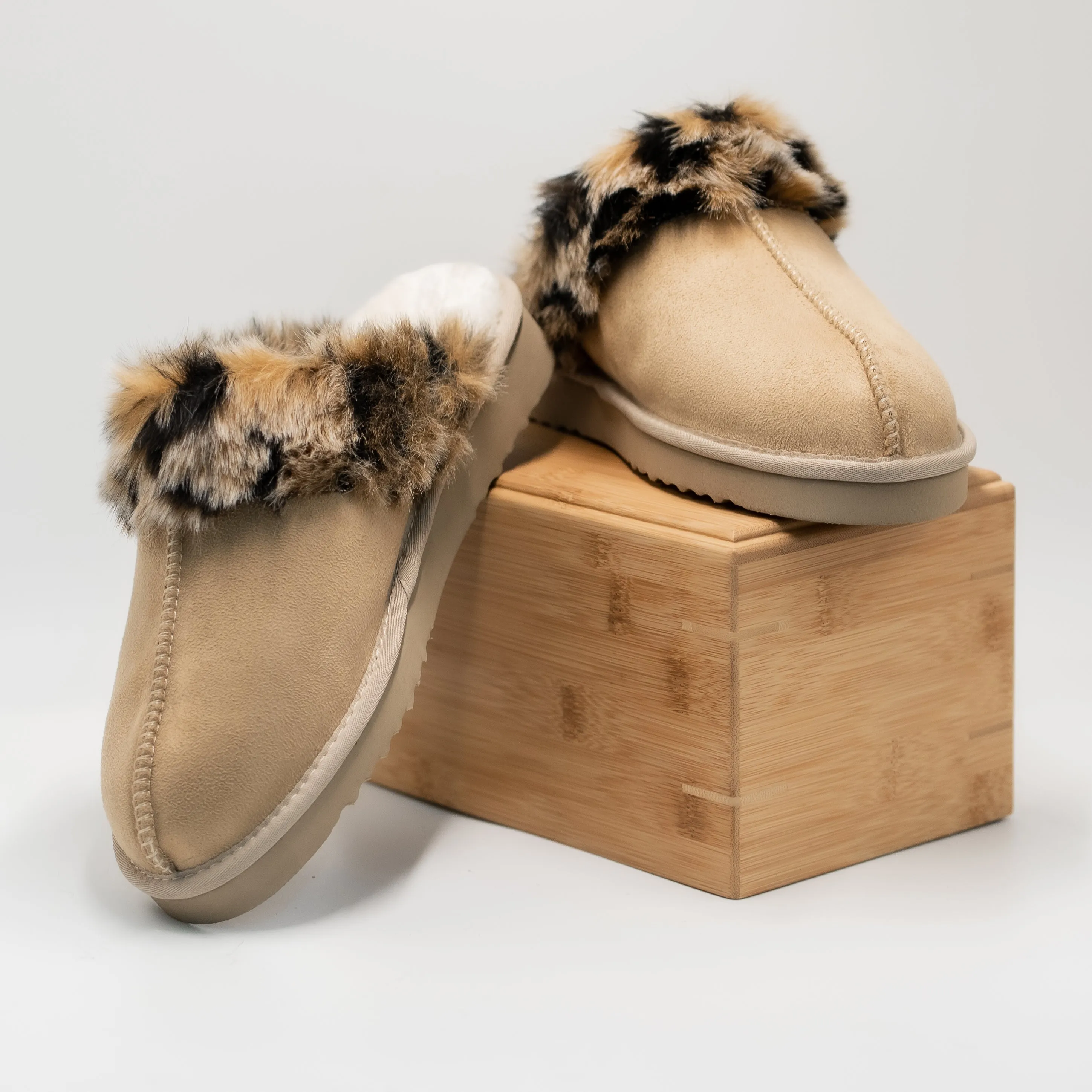 PAWJ Slippers | Tan / Wild Leopard