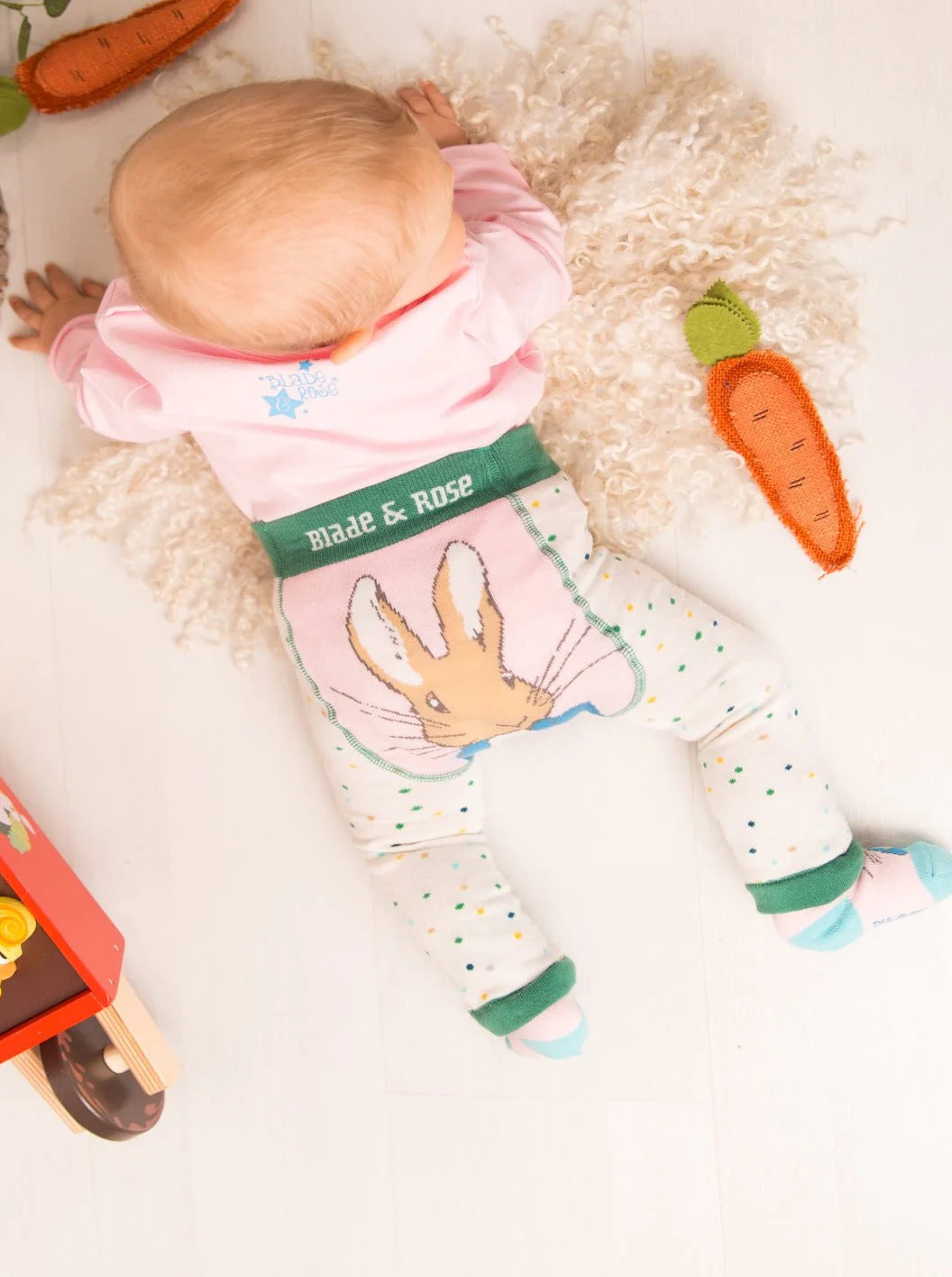 Peter Rabbit Pretty Garden Leggings - Blade and Rose