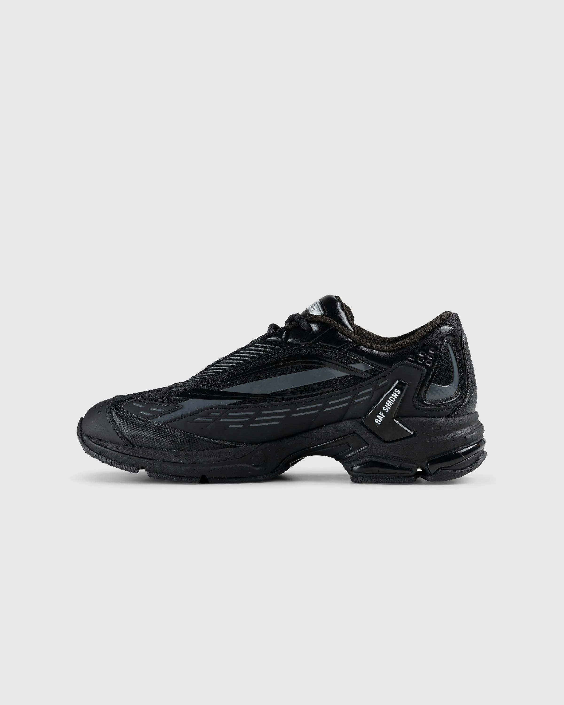 Raf Simons – Ultrasceptre Sneaker Black | Highsnobiety Shop