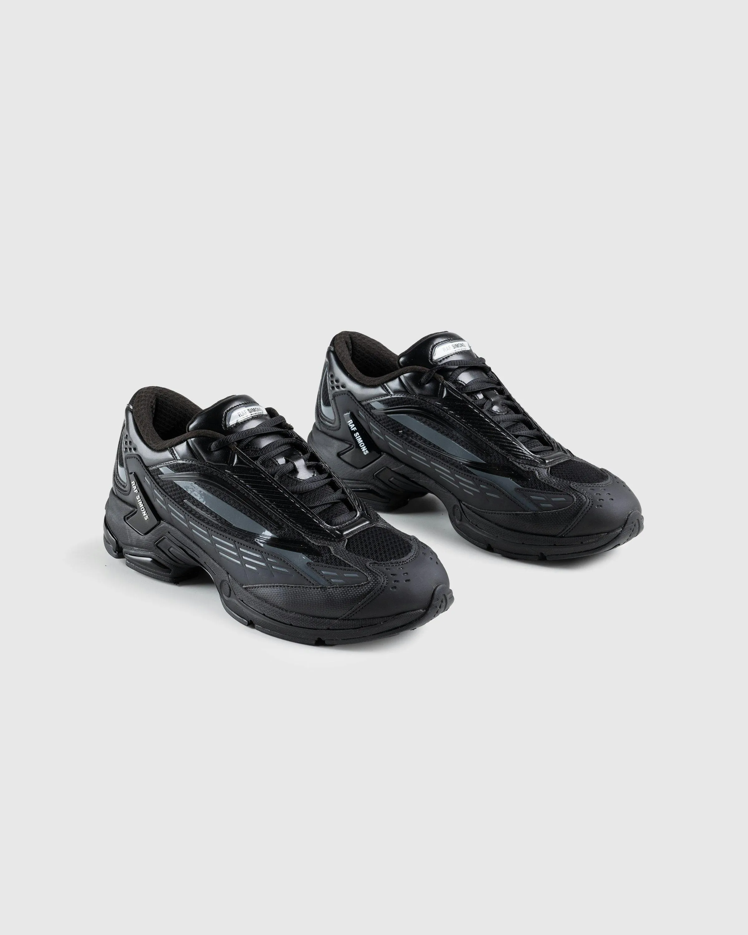 Raf Simons – Ultrasceptre Sneaker Black | Highsnobiety Shop