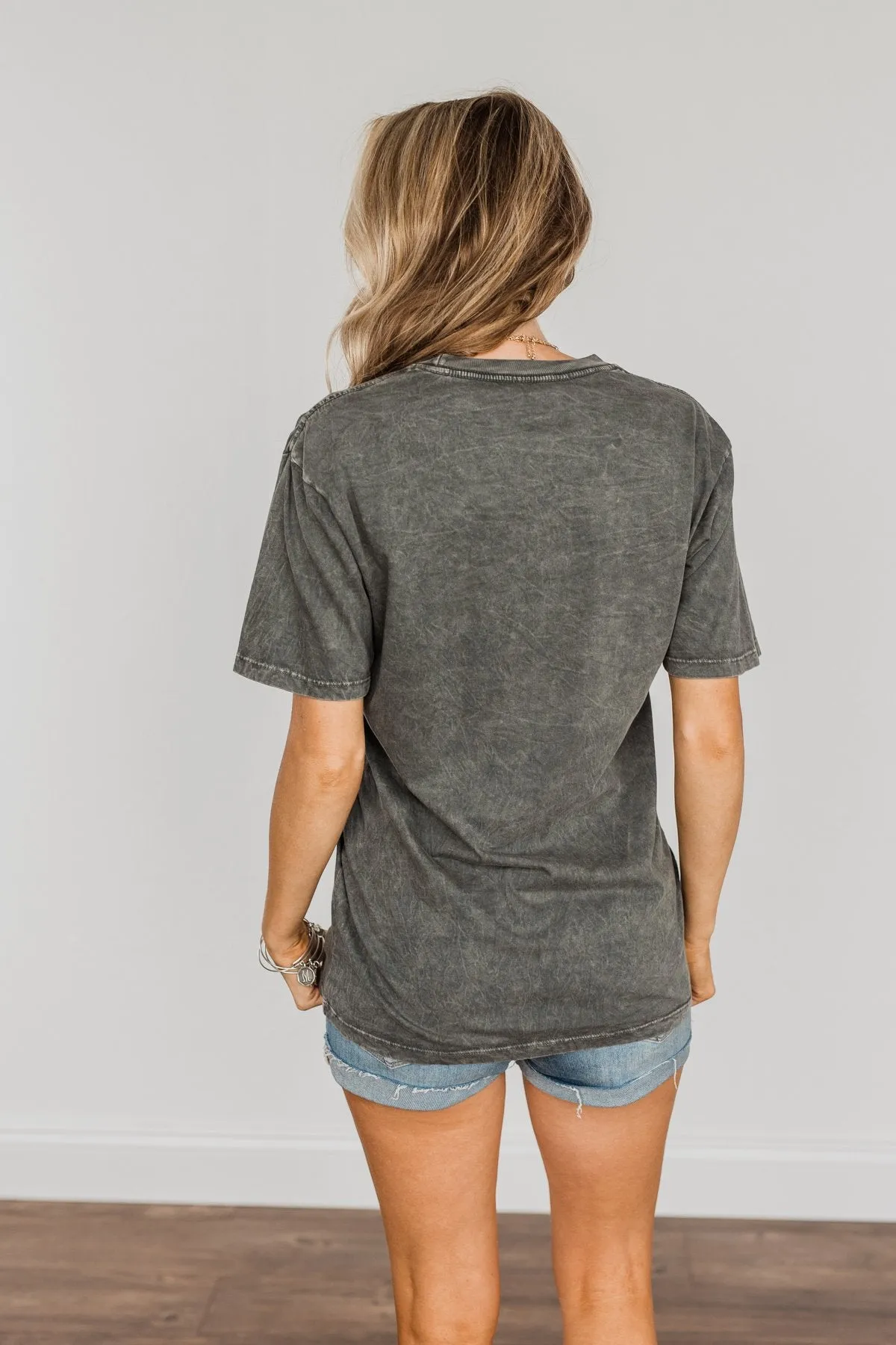 Roam Free Desert Bird Graphic Tee- Charcoal