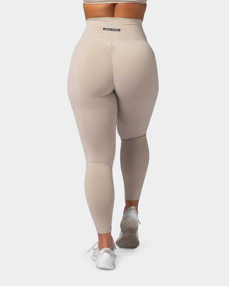 Signature Scrunch Ankle Length Leggings Bone