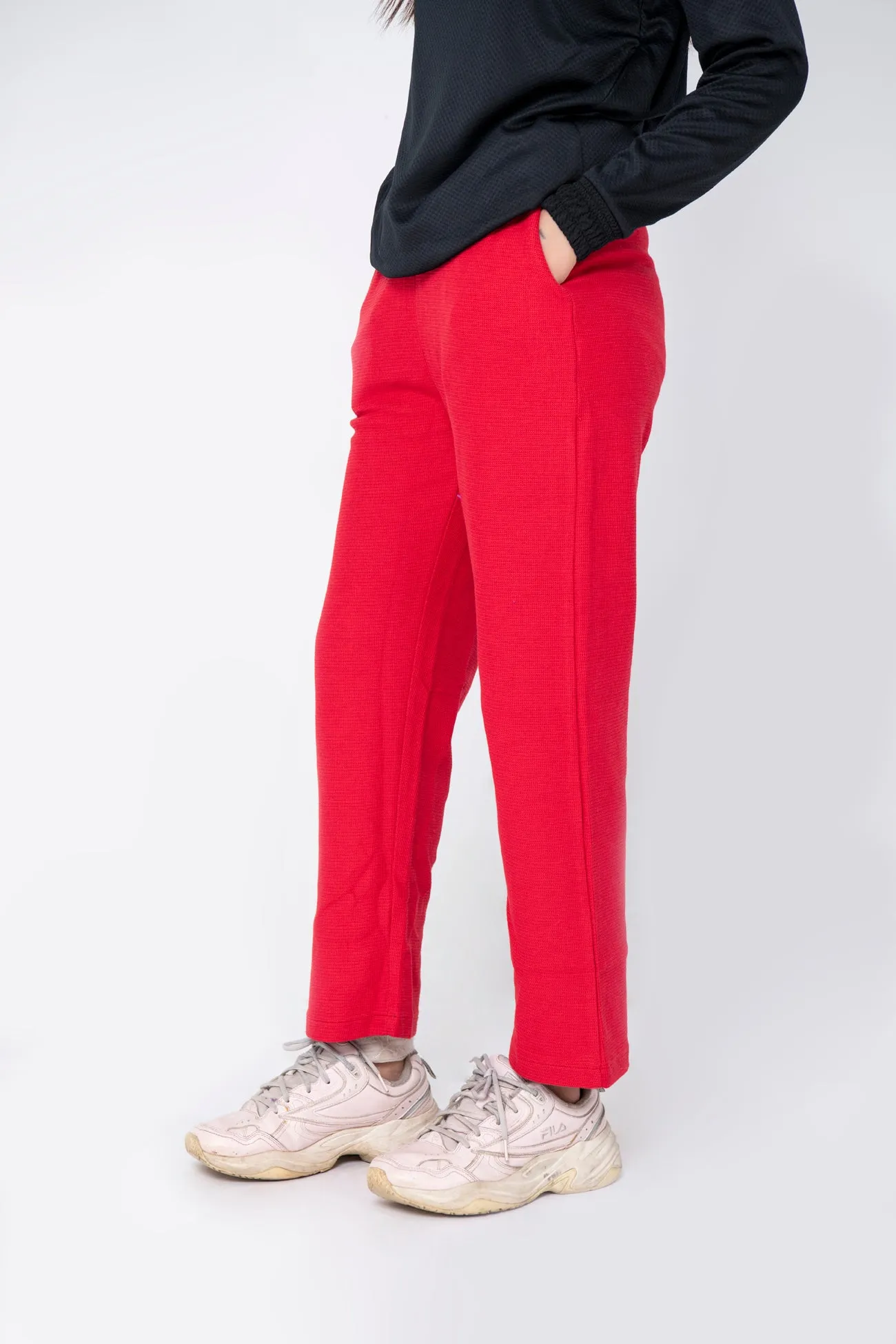 TEXTURED STRAIGHT LEG TROUSER