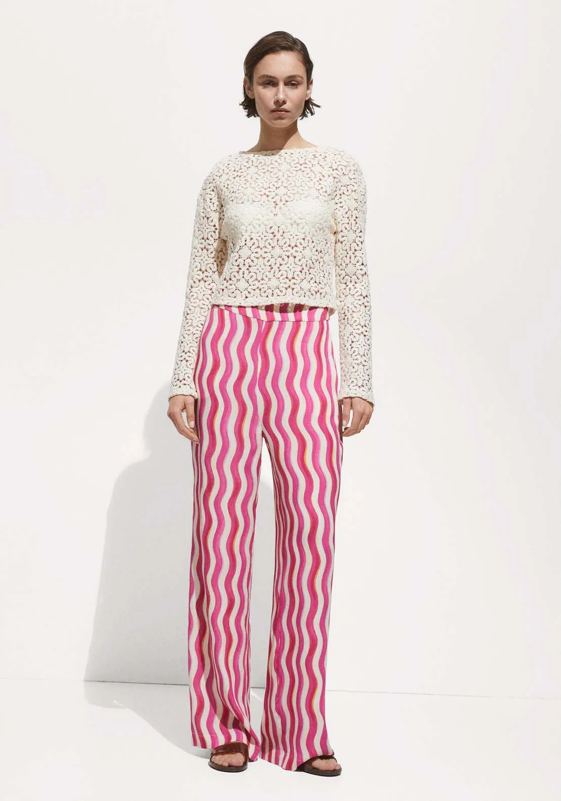 Wide leg printed trousers