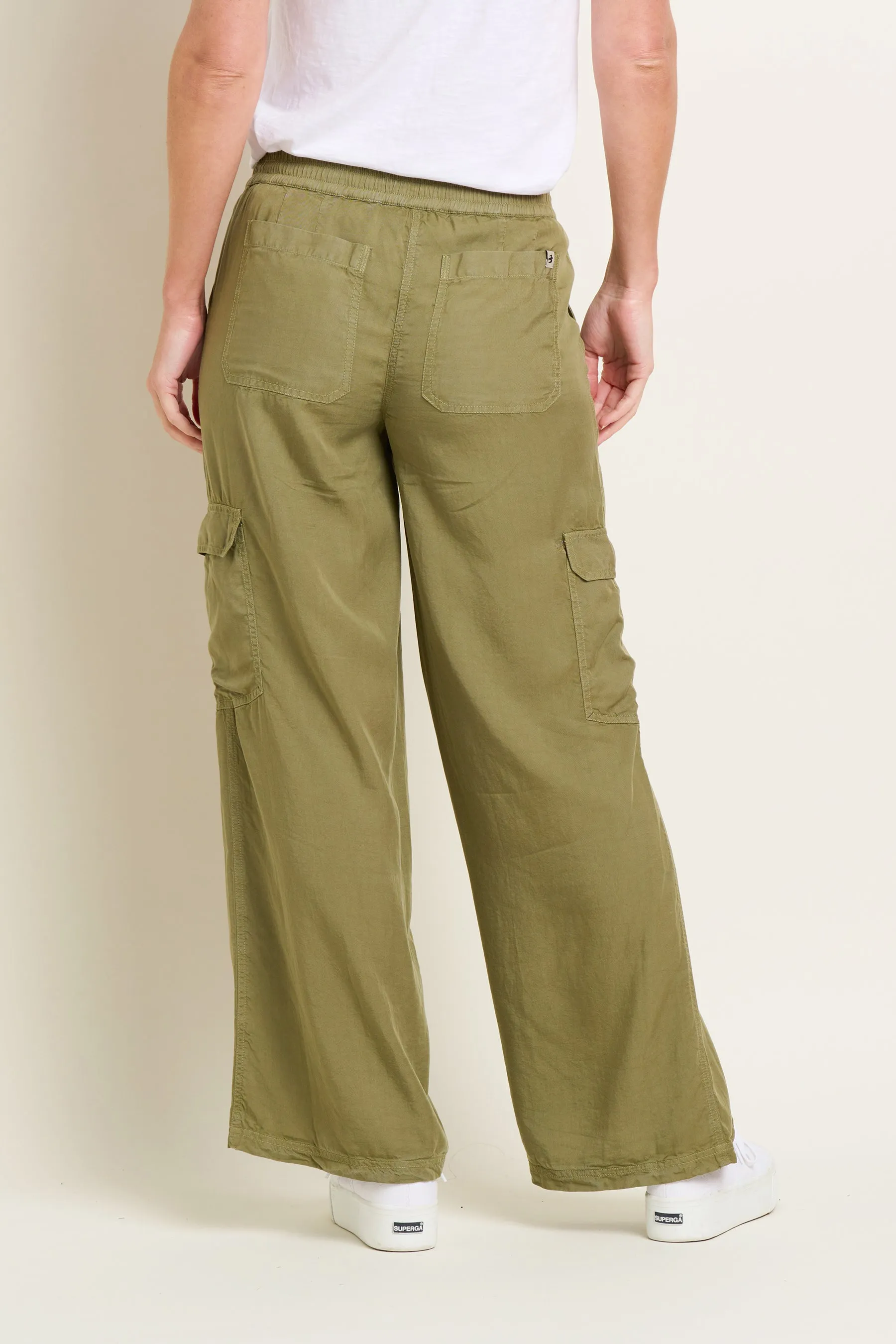 Wide Leg Side Pocket Trouser